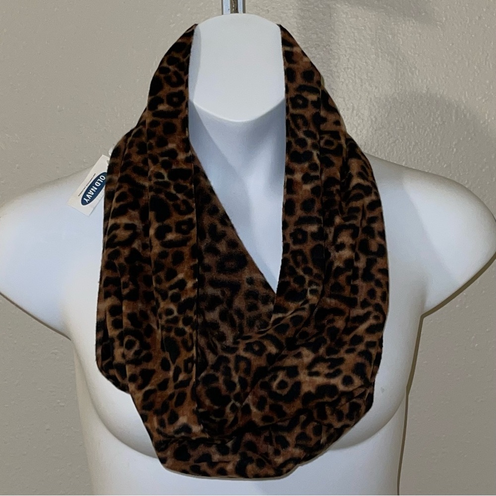 Old Navy Black & Brown Cheetah Infinity Scarf, NWT